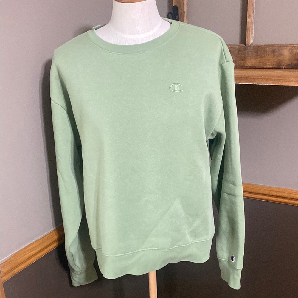 Champion sage Green crewneck Sweatshirt size Medium - Picture 2 of 7